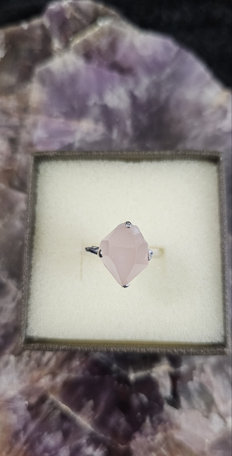 Rose Quartz Ring size 8
