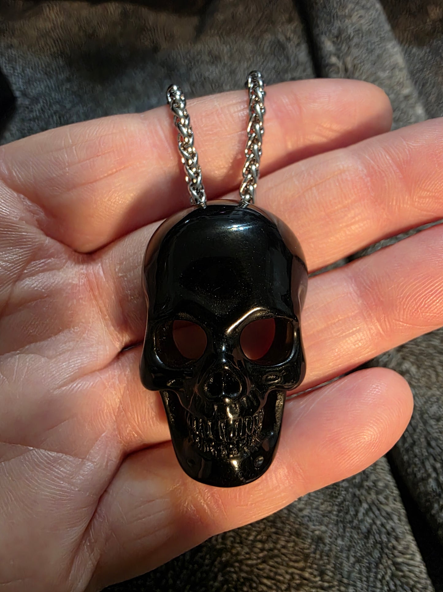 Black Obsidian, Skullis hand carved skull with invisible bale