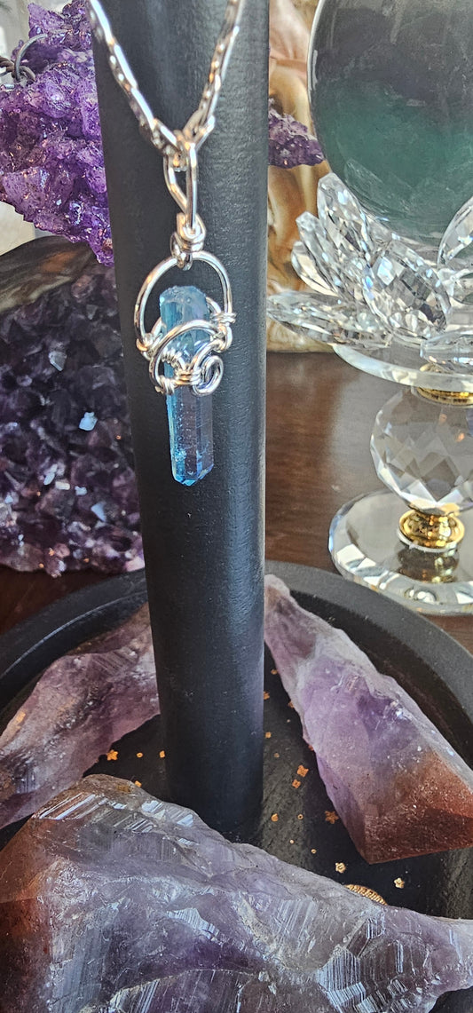 Aqua Aura Pendant